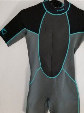 DBX Womens Size 10 Shorty Neoprene Wetsuit Item # WTB00174 Back Zip Beach